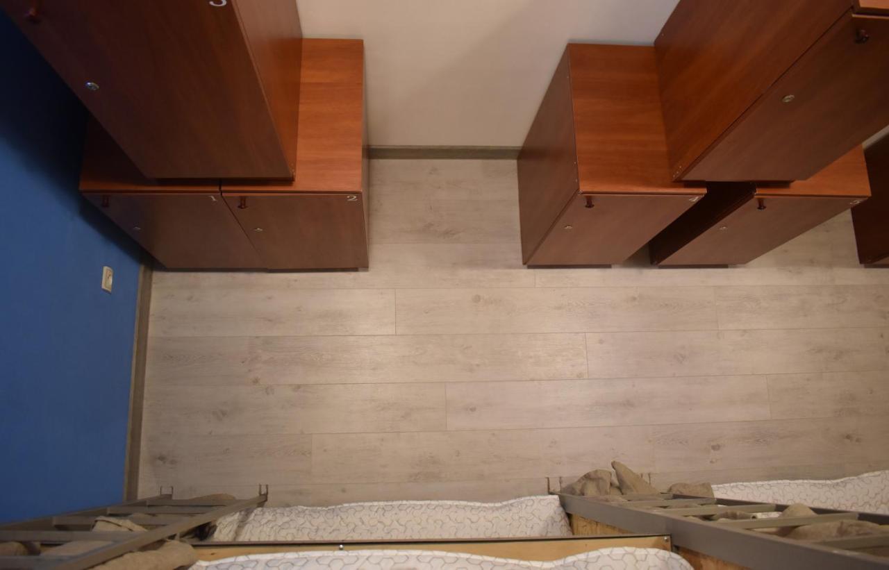 Sleep Studio Hostel 耶烈万 外观 照片