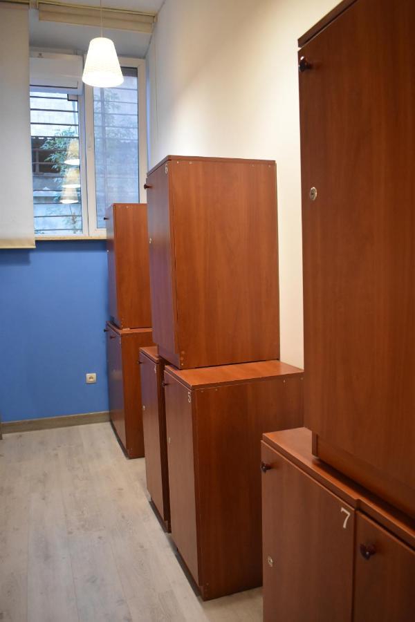 Sleep Studio Hostel 耶烈万 外观 照片