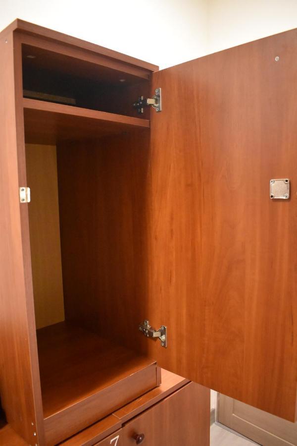 Sleep Studio Hostel 耶烈万 外观 照片