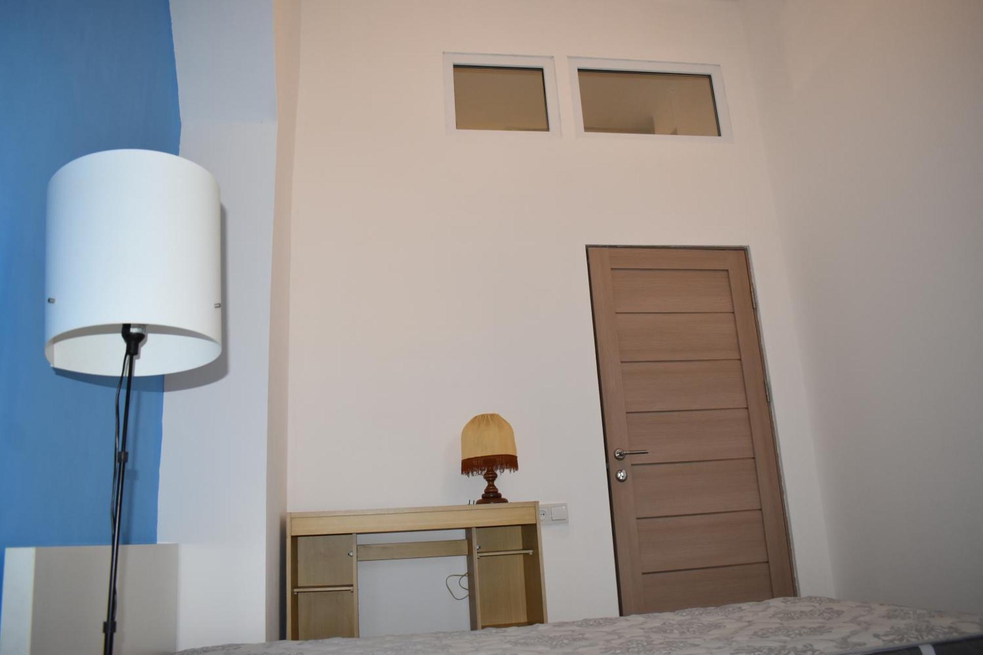Sleep Studio Hostel 耶烈万 外观 照片