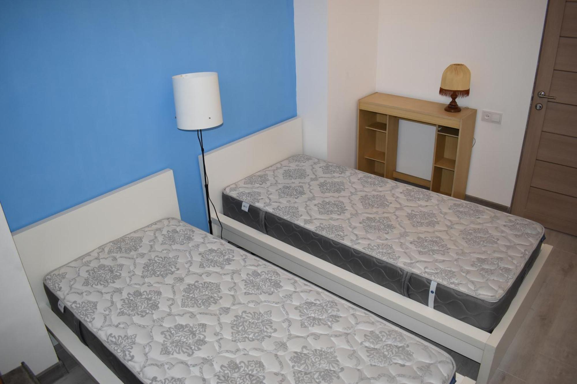 Sleep Studio Hostel 耶烈万 外观 照片