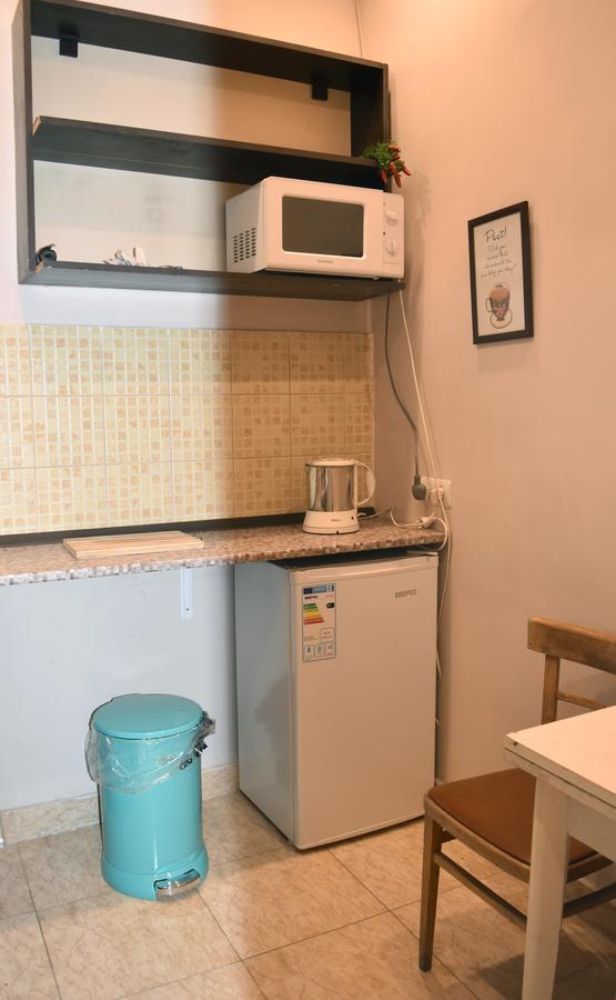 Sleep Studio Hostel 耶烈万 外观 照片